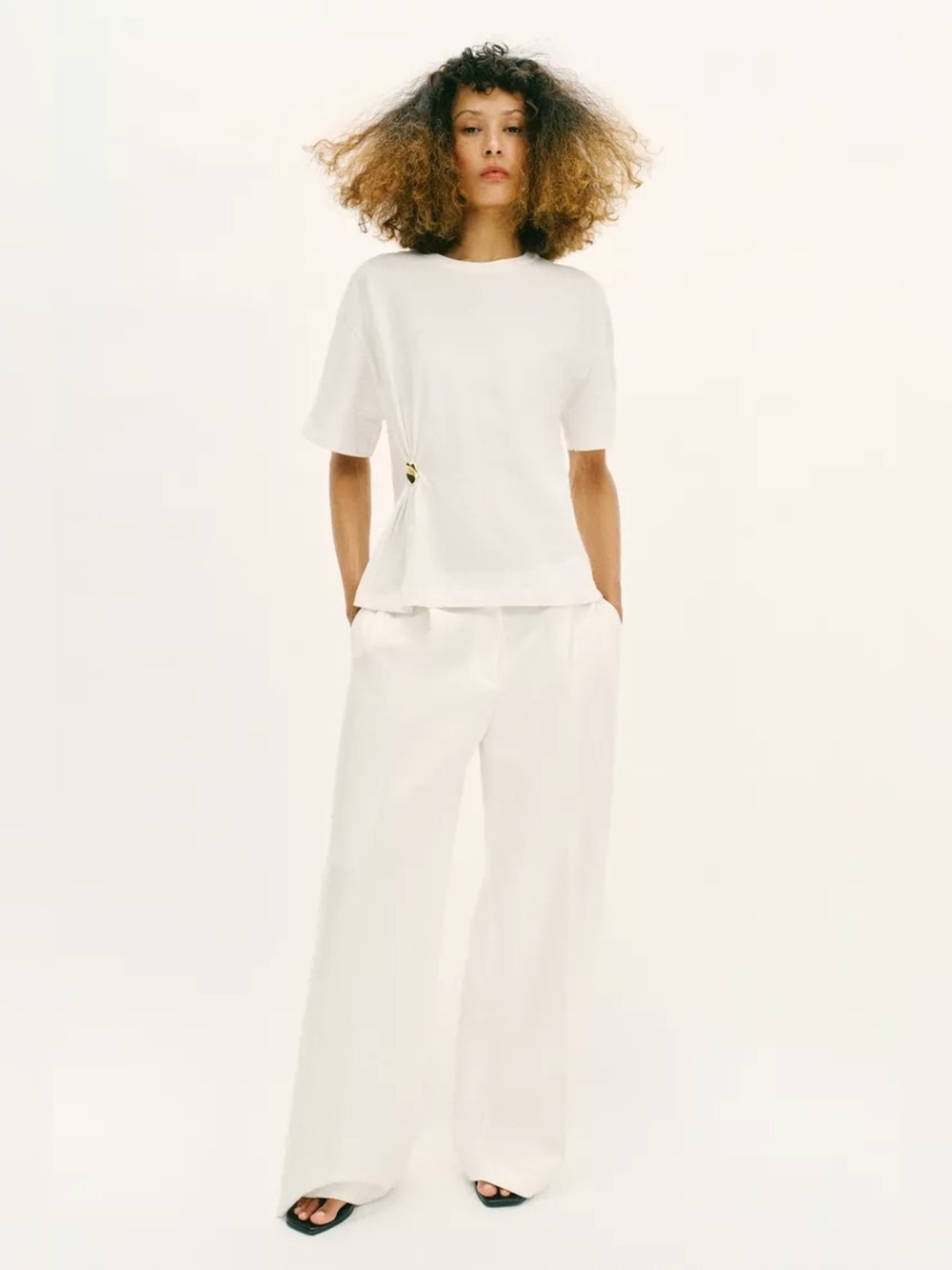 NWT HEAVY COTTON APPLIQUÉ T-SHIRT